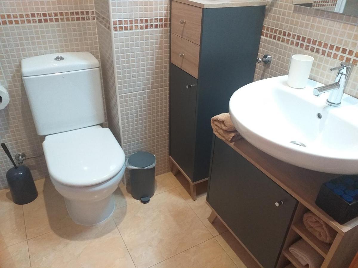 CENTRICO y ACOGEDOR APARTAMENTO Gerona Exterior foto