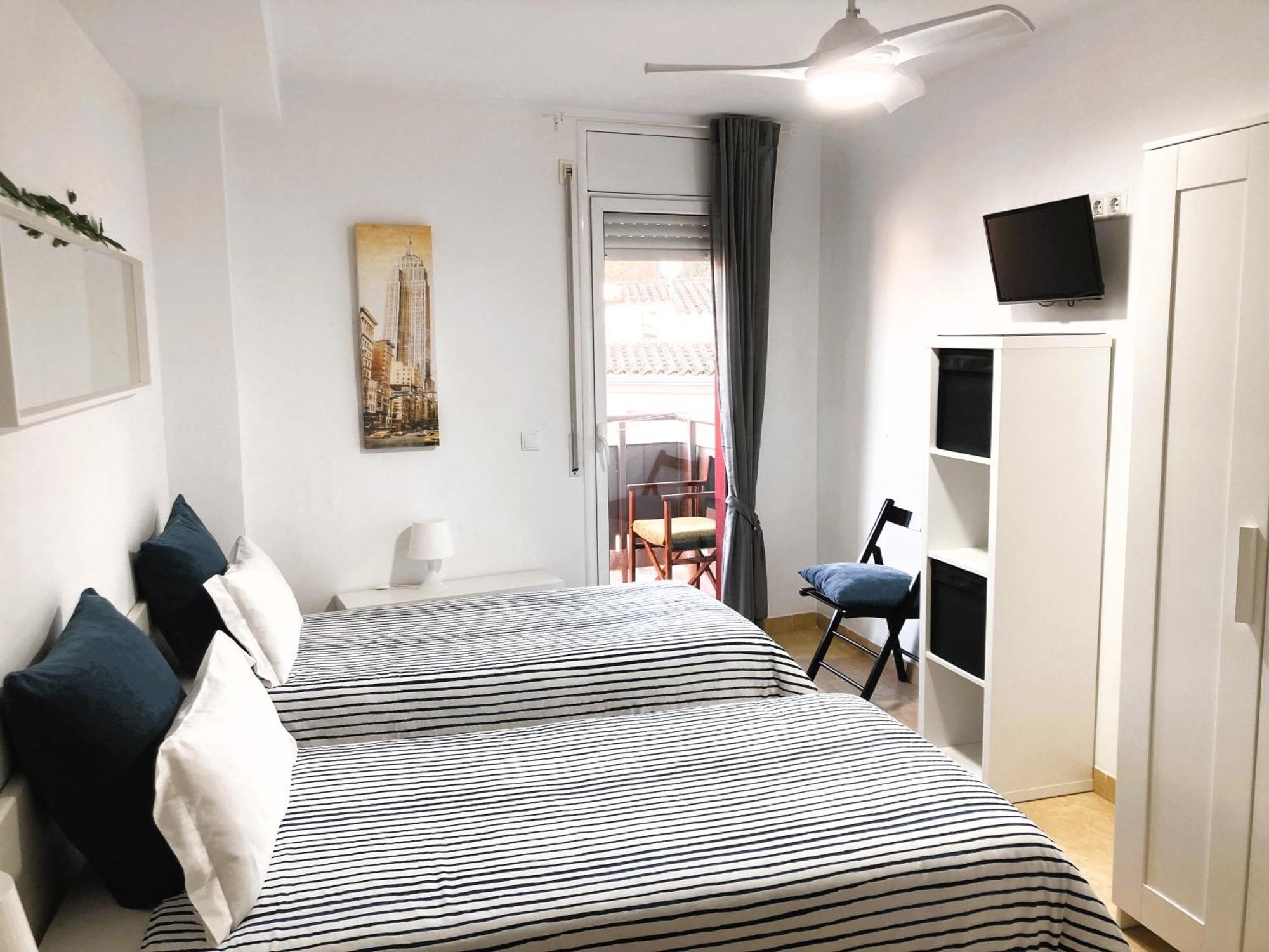 CENTRICO y ACOGEDOR APARTAMENTO Gerona Exterior foto